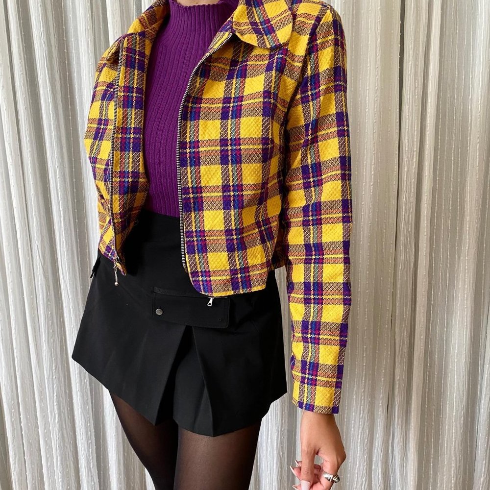 SOLD Vintage Timeless Yellow Long Sleeve Cropp - Picture 3 of 7